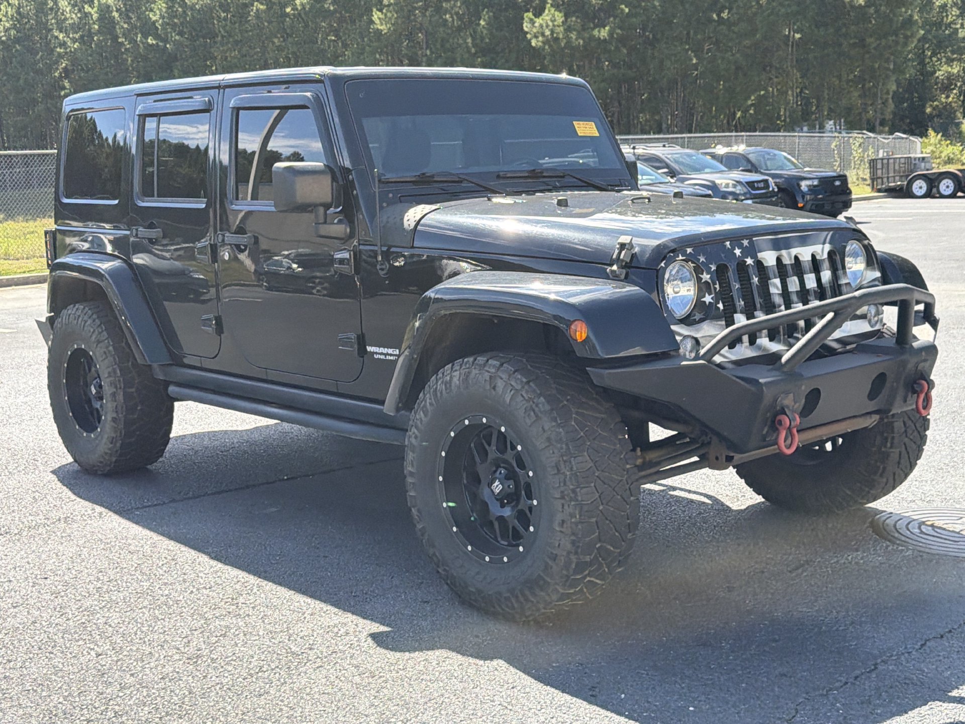 Used 2015 Jeep Wrangler Unlimited Sahara w/ Connectivity Group AWD/4WD image 14