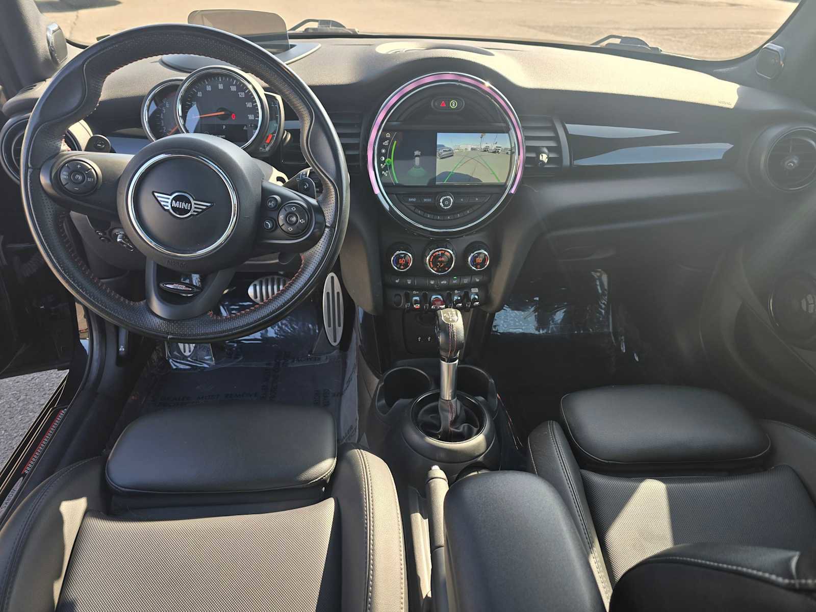 Used 2019 MINI Cooper S w/ Premium Package image 21