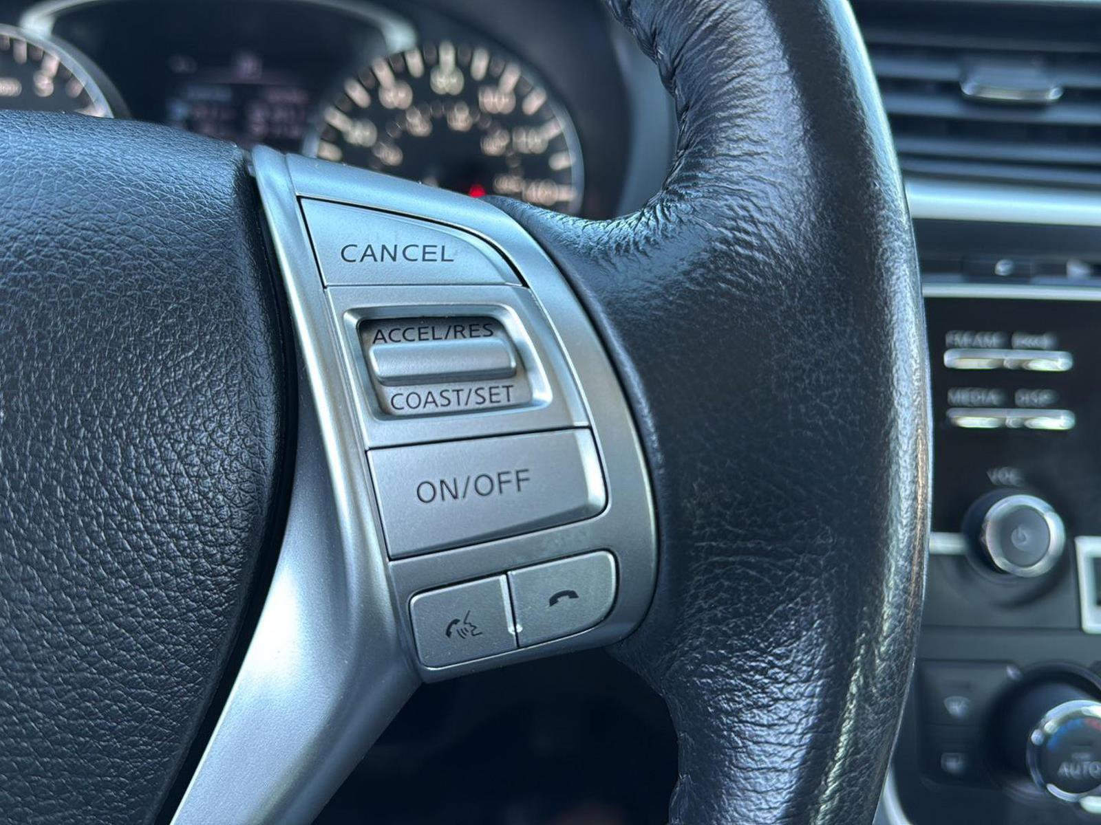 Used 2016 Nissan Altima 2.5 SV image 33