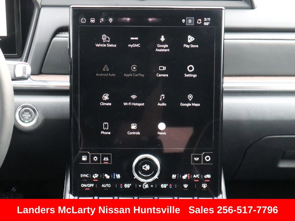 Used 2026 GMC Terrain Denali w/ LPO, Floor Liner Package image 18