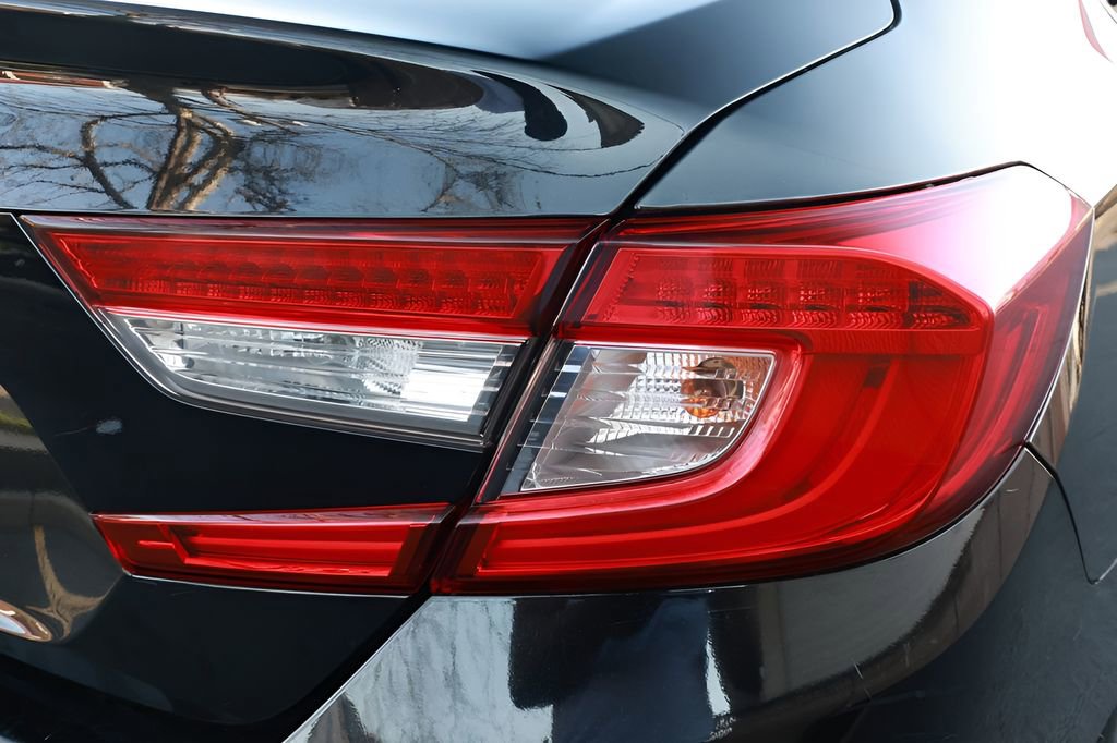 Used 2020 Honda Accord LX image 24
