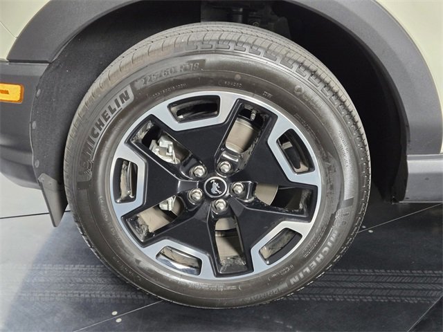 Used 2024 Ford Bronco Sport Outer Banks w/ Tech Package image 12