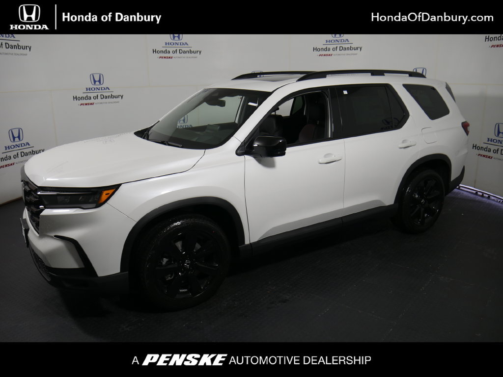 New 2026 Honda Pilot Black Edition image 1
