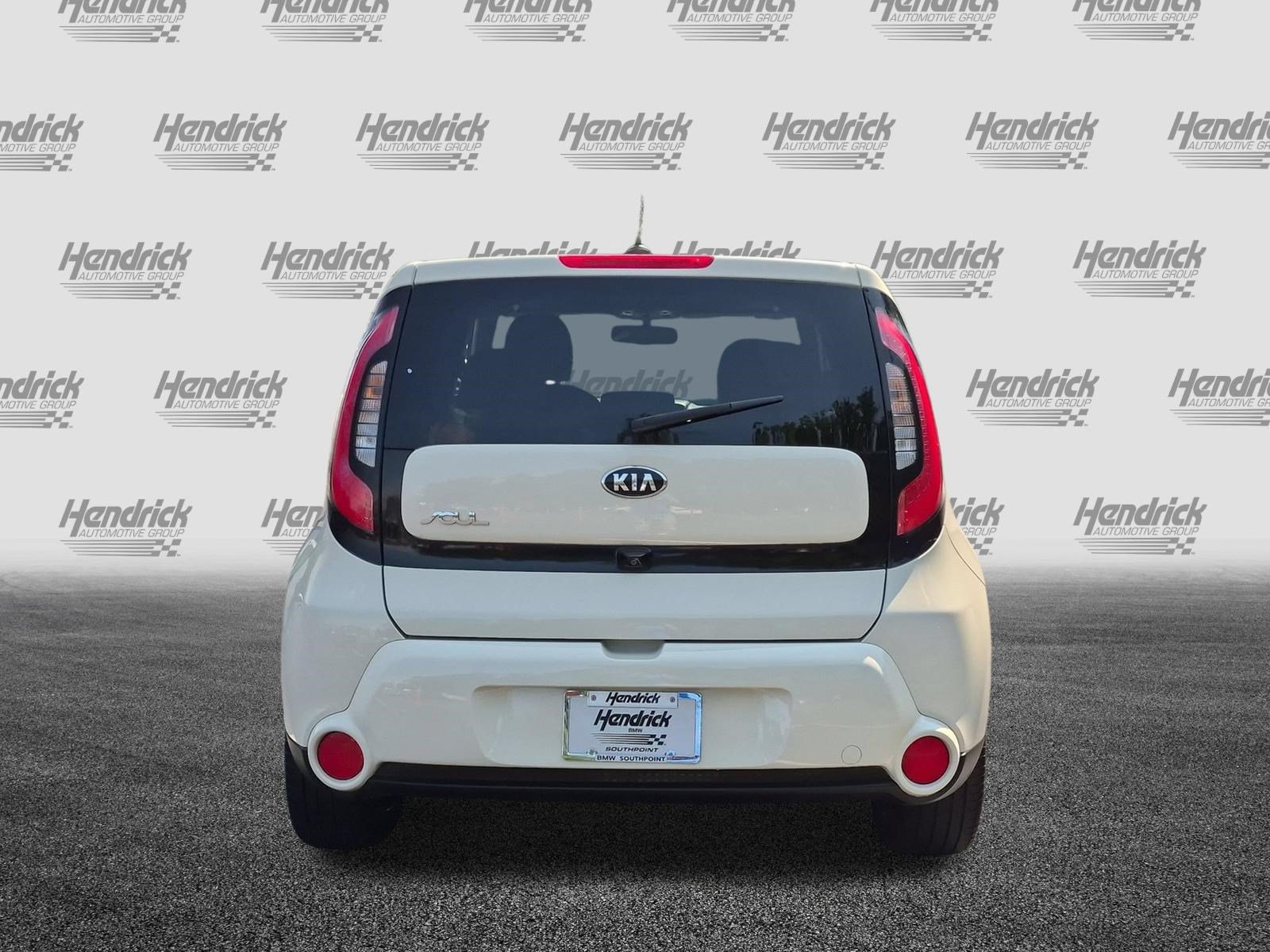 Used 2015 Kia Soul ! w/ Sun & Sound Package FWD image 9