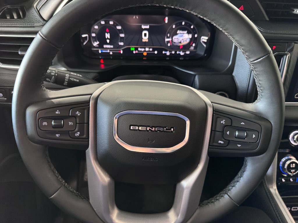 Certified 2024 GMC Yukon Denali AWD/4WD image 18