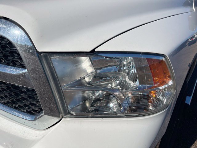 Used 2020 RAM 1500 Classic SLT w/ Luxury Group AWD/4WD image 10