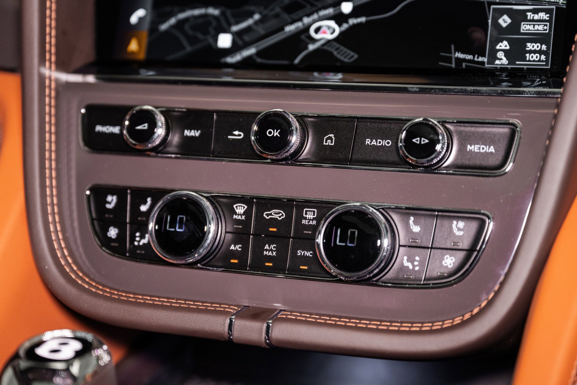 New 2025 Bentley Bentayga image 44