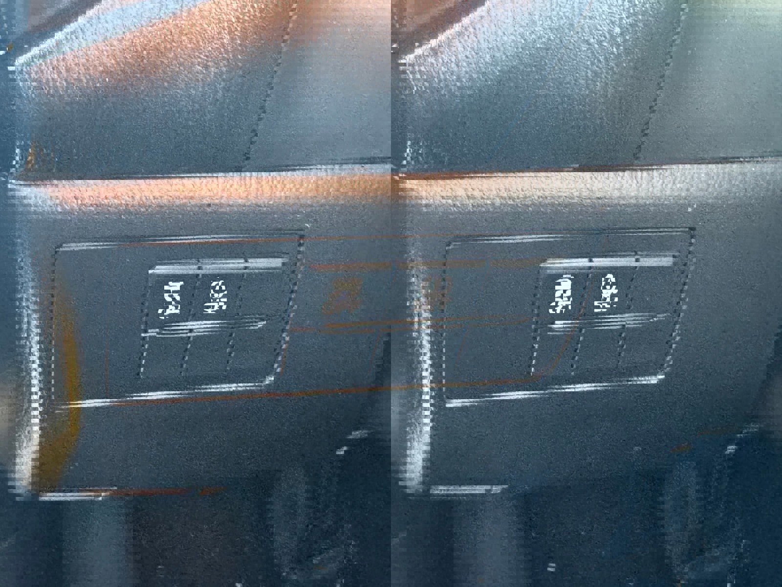 Used 2014 MAZDA MAZDA3 i Sport image 11