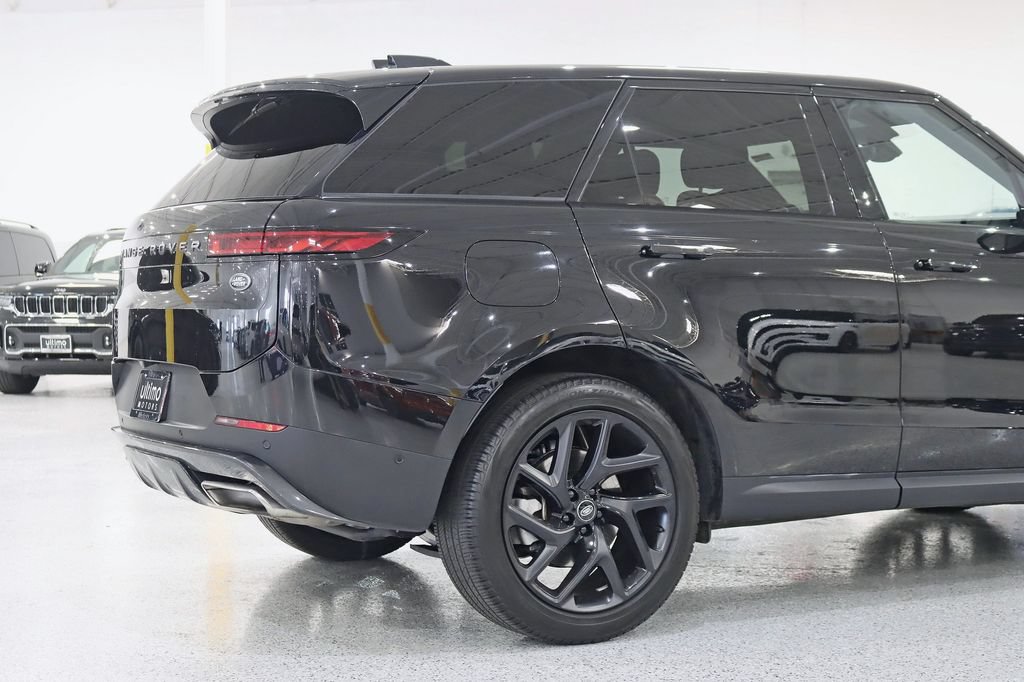 Used 2023 Land Rover Range Rover Sport SE AWD/4WD image 10