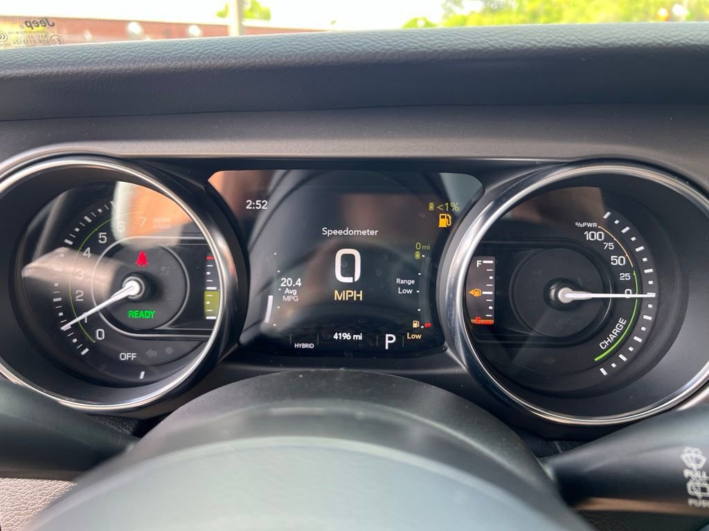 Used 2023 Jeep Gladiator Sport image 28