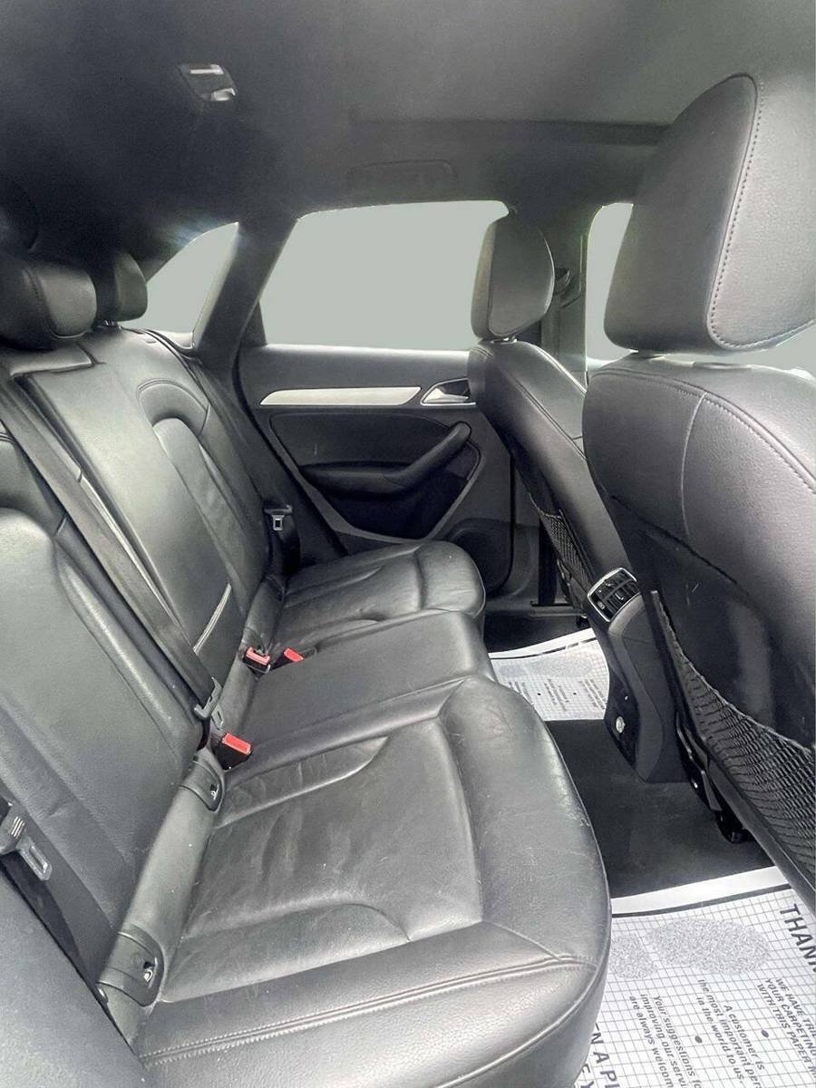 Used 2018 Audi Q3 2.0T Premium AWD/4WD image 9