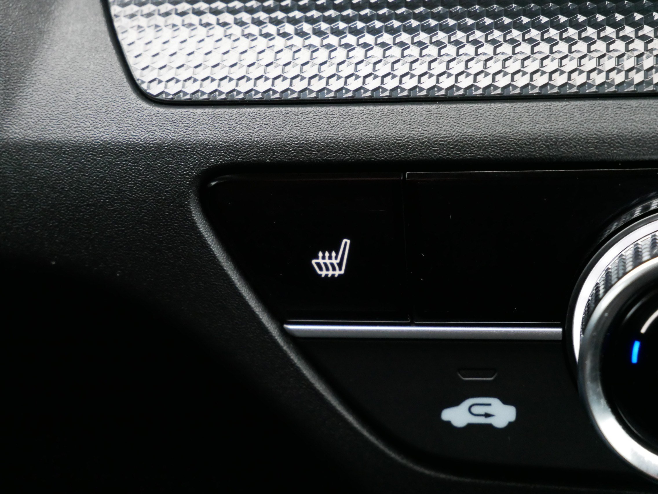Certified 2025 Honda CR-V EX image 27