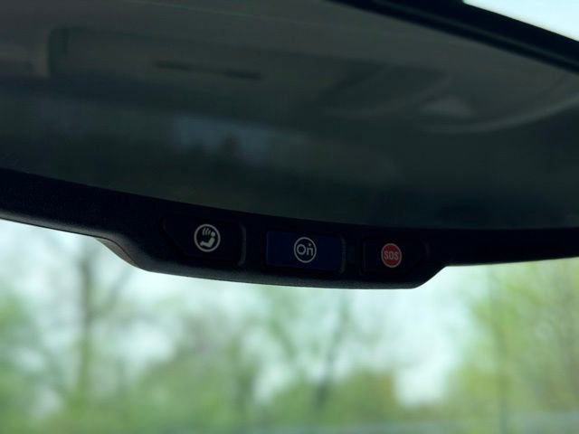 Used 2018 Chevrolet Silverado 2500 LT w/ LT Convenience Package AWD/4WD image 17