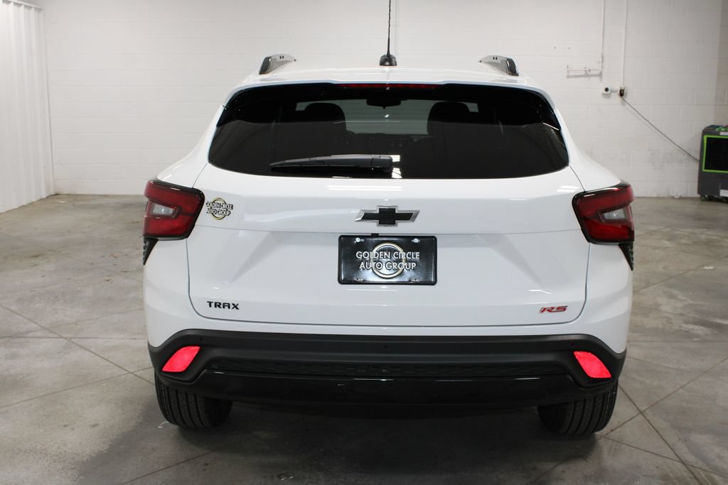 New 2026 Chevrolet Trax RS w/ Driver Confidence Package FWD image 8