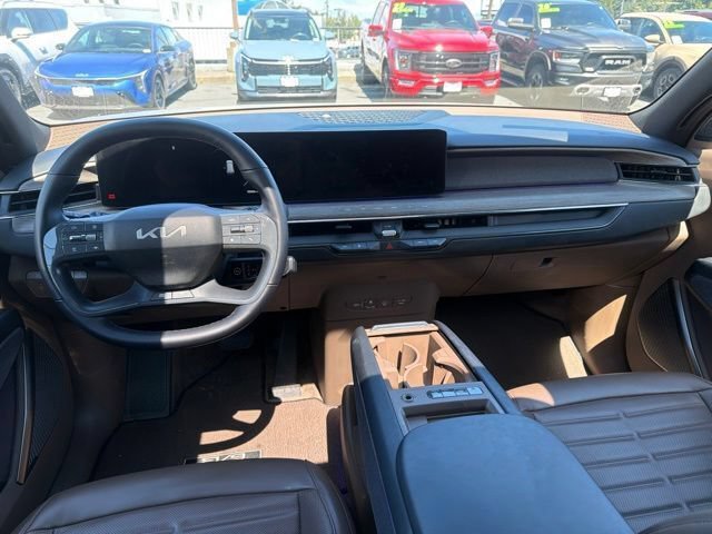 Certified 2024 Kia EV9 Land AWD/4WD image 10