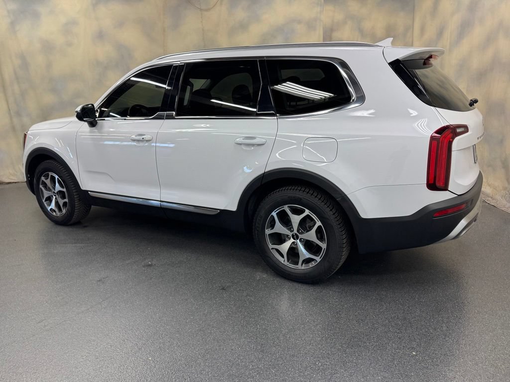Used 2022 Kia Telluride EX FWD image 4