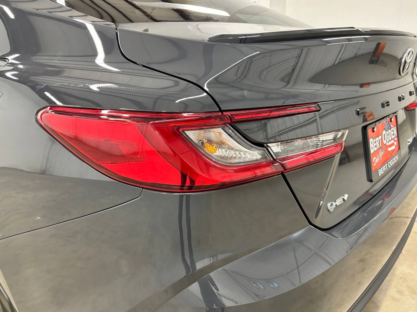 Used 2026 Toyota Camry SE FWD image 7