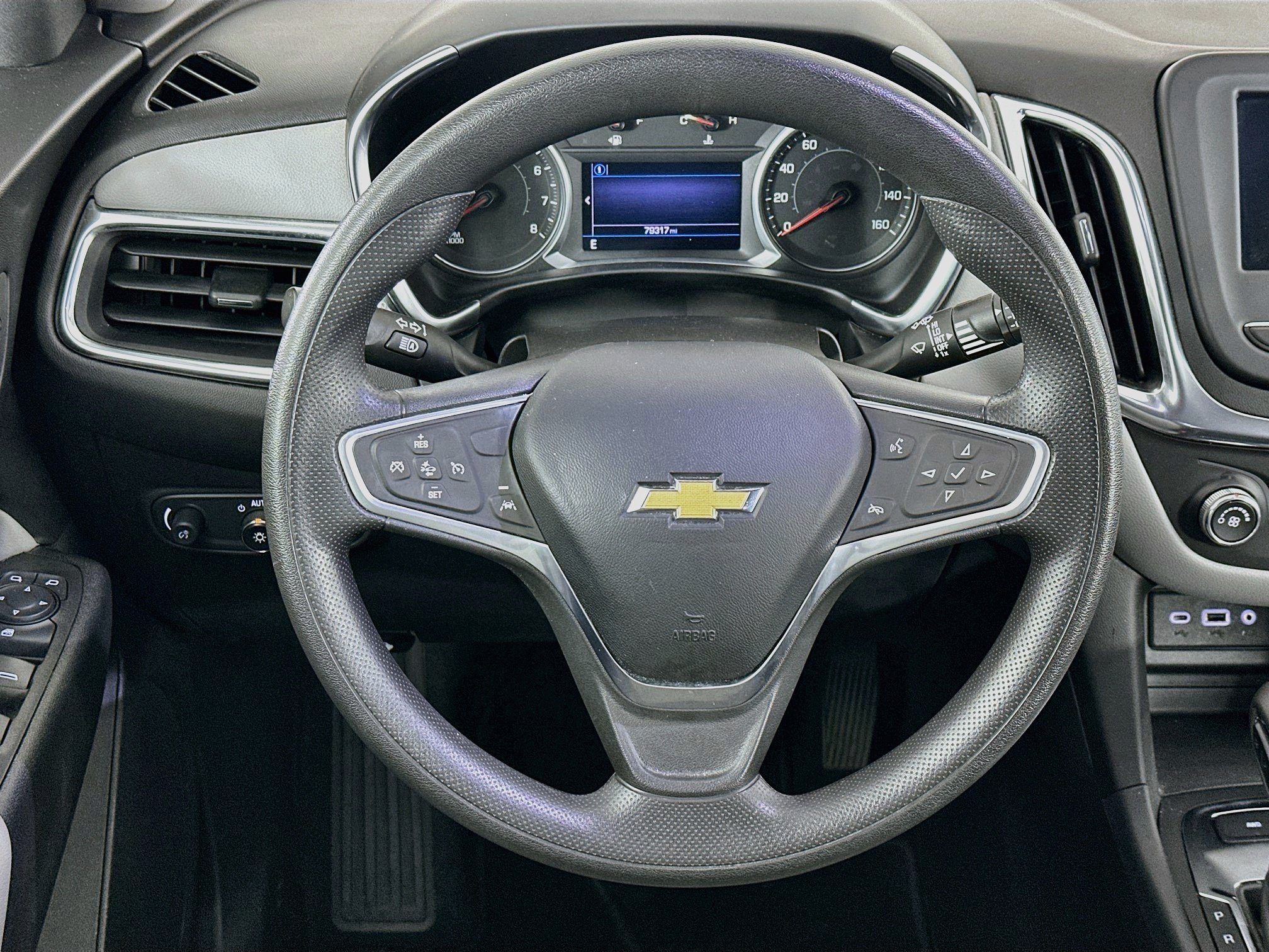 Used 2022 Chevrolet Equinox LT AWD/4WD image 18