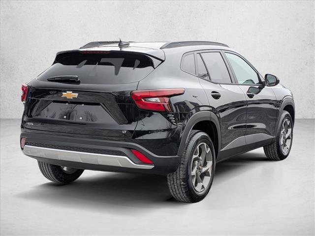 New 2026 Chevrolet Trax LT w/ Driver Confidence Package FWD video 2