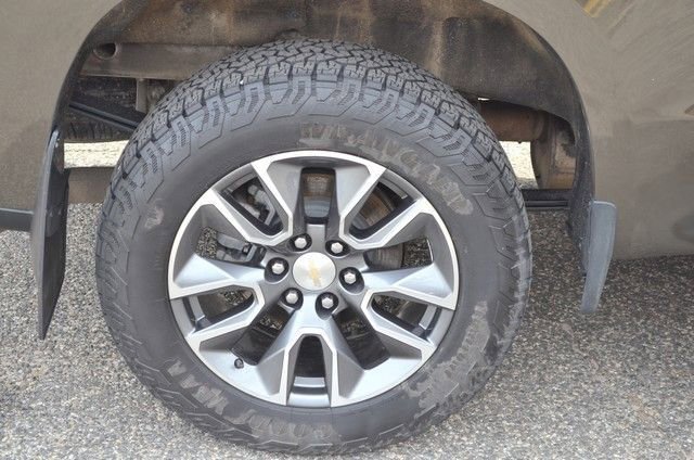 Used 2023 Chevrolet Silverado 1500 LT image 11
