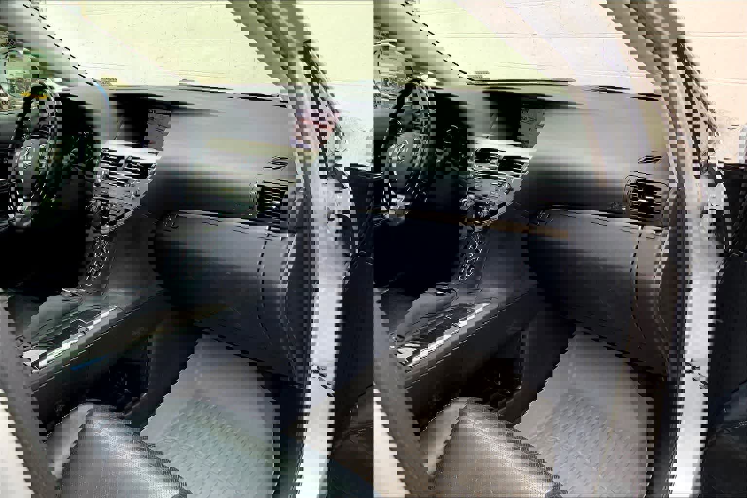 Used 2013 Lexus RX 450h FWD w/ Navigation Pkg image 23