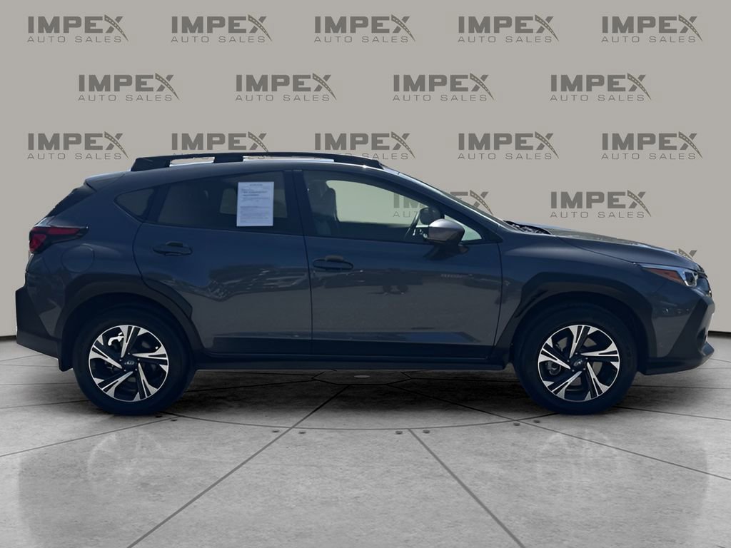Used 2024 Subaru Crosstrek 2.0i Premium w/ Crosstrek Mirror Package image 6