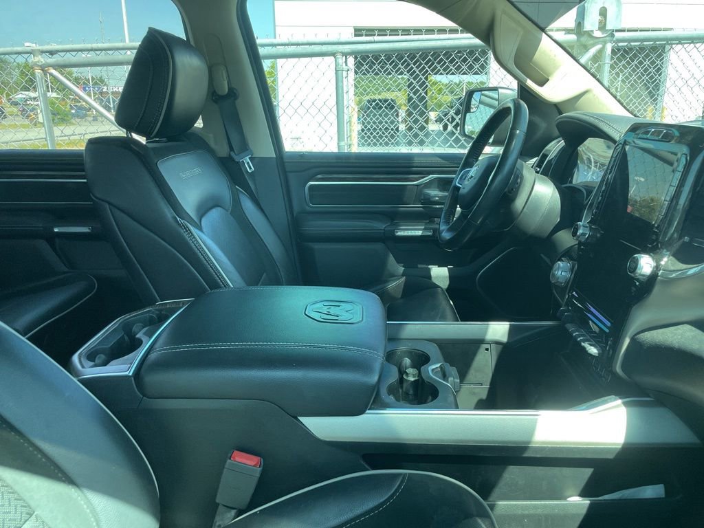 Used 2020 RAM 1500 Laramie AWD/4WD image 10