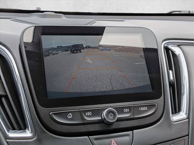 Used 2016 Chevrolet Malibu Premier w/ Driver Confidence Package FWD image 15