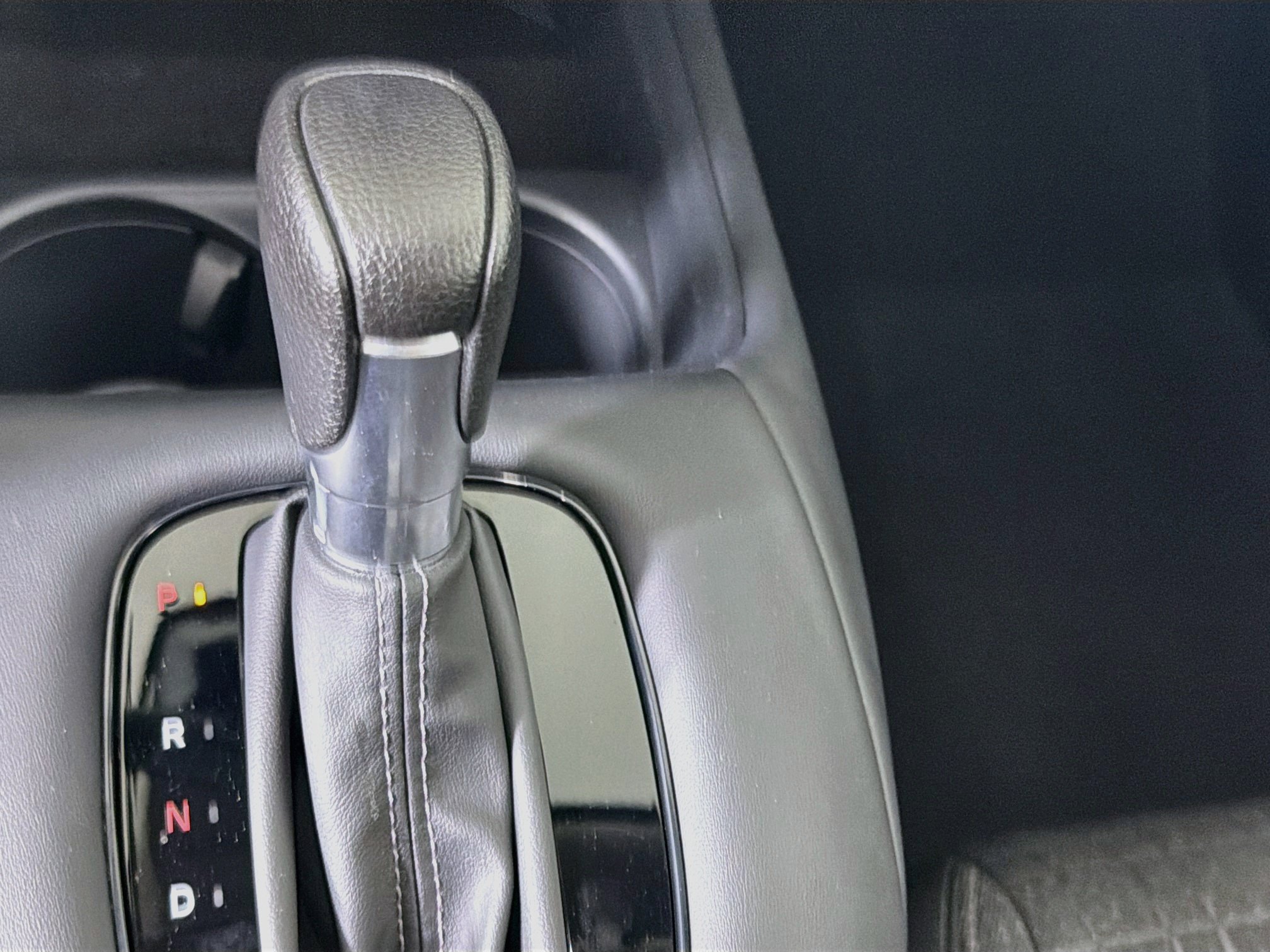 Used 2024 Honda HR-V LX image 23