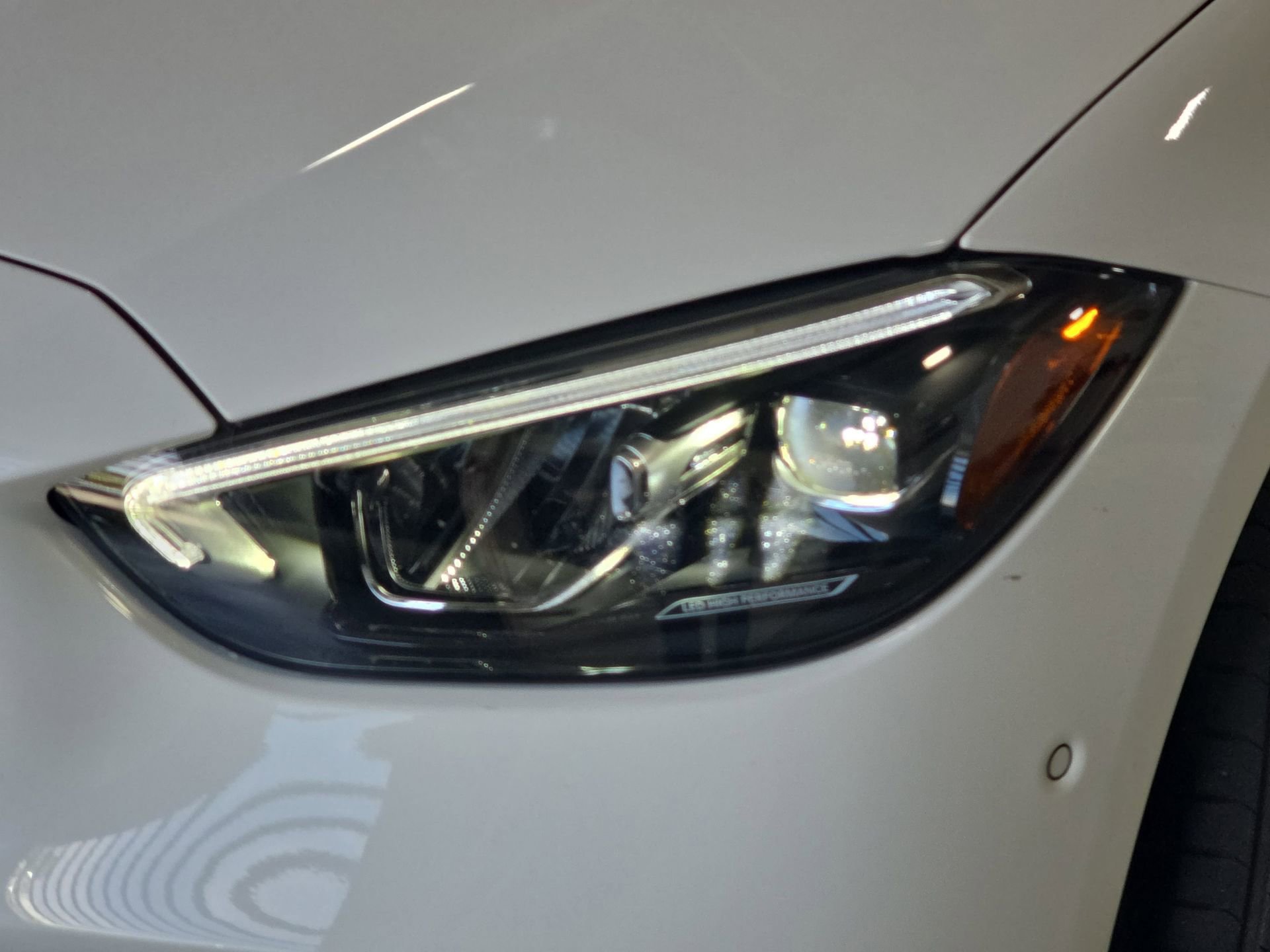 Used 2025 Mercedes-Benz C 300 Sedan image 30