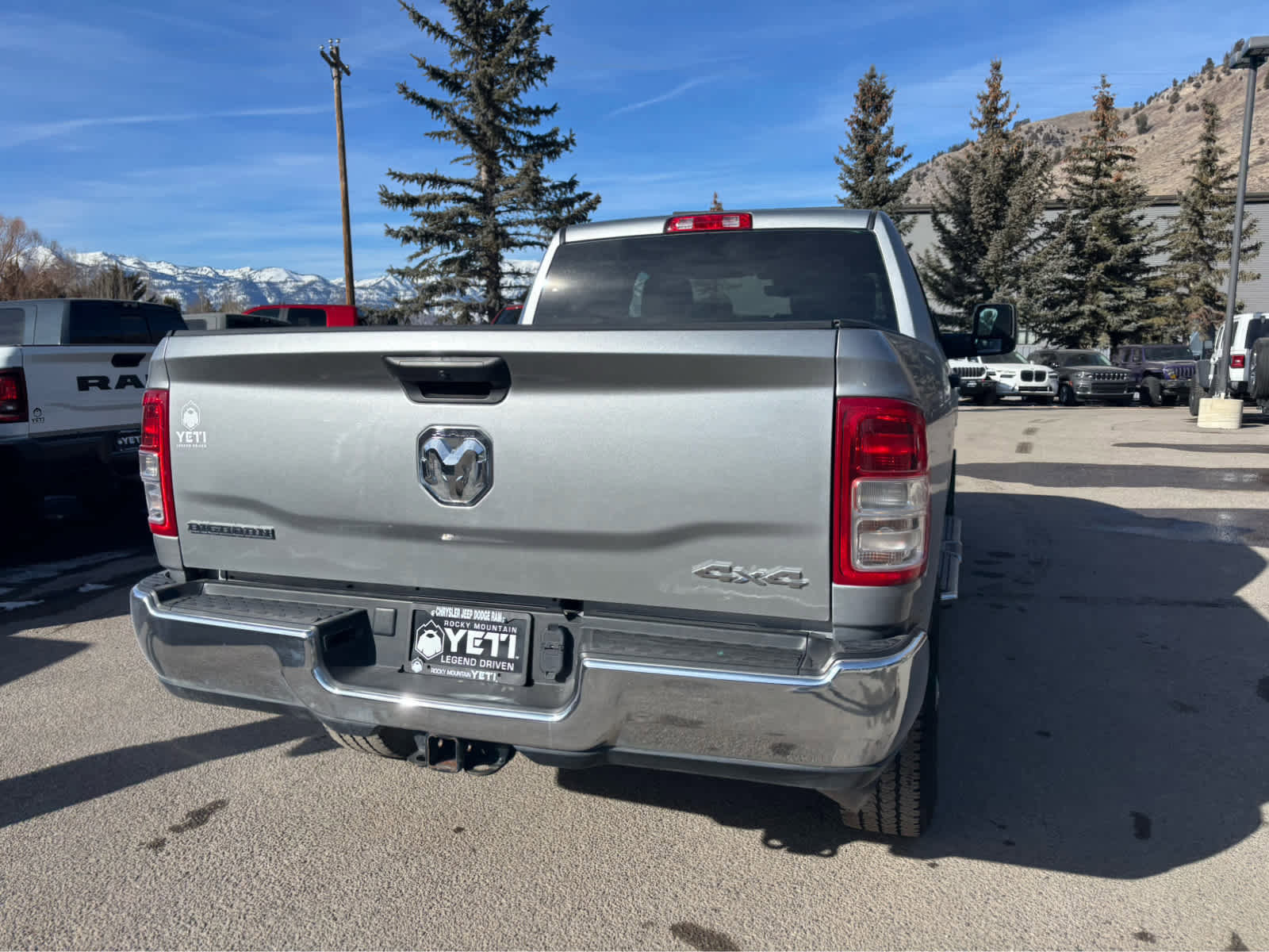 Used 2024 RAM 2500 Big Horn AWD/4WD image 9
