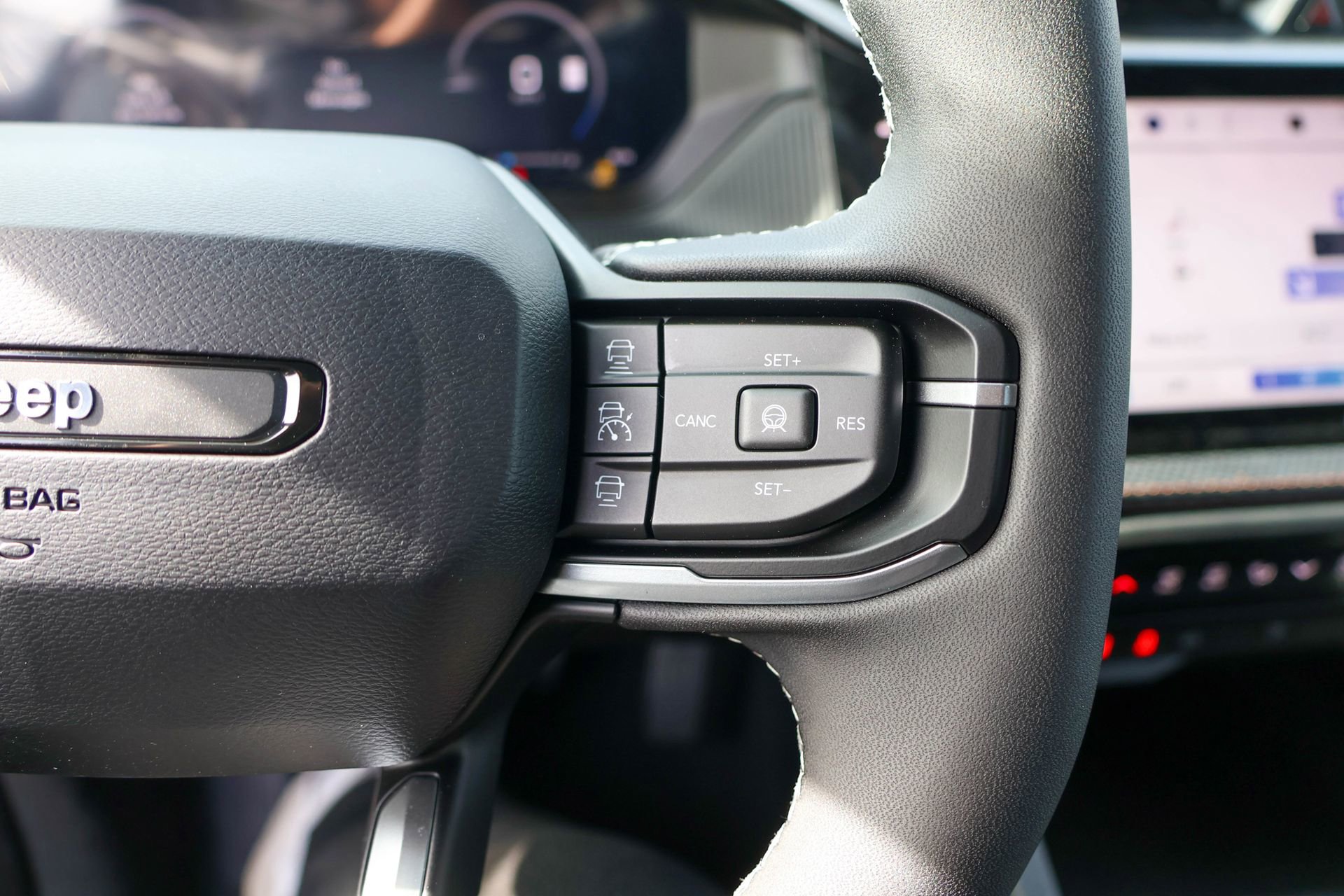 New 2026 Jeep Cherokee Overland image 29