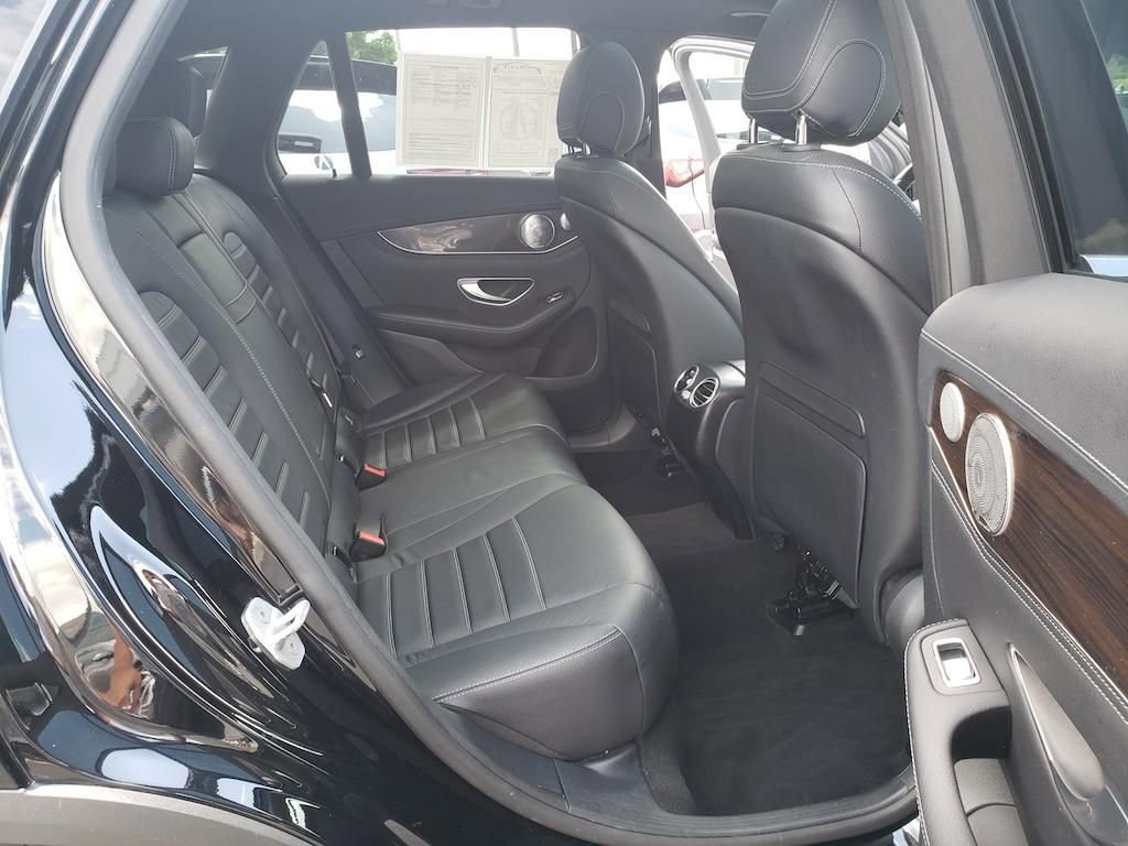 Used 2016 Mercedes-Benz GLC 300 4MATIC image 31