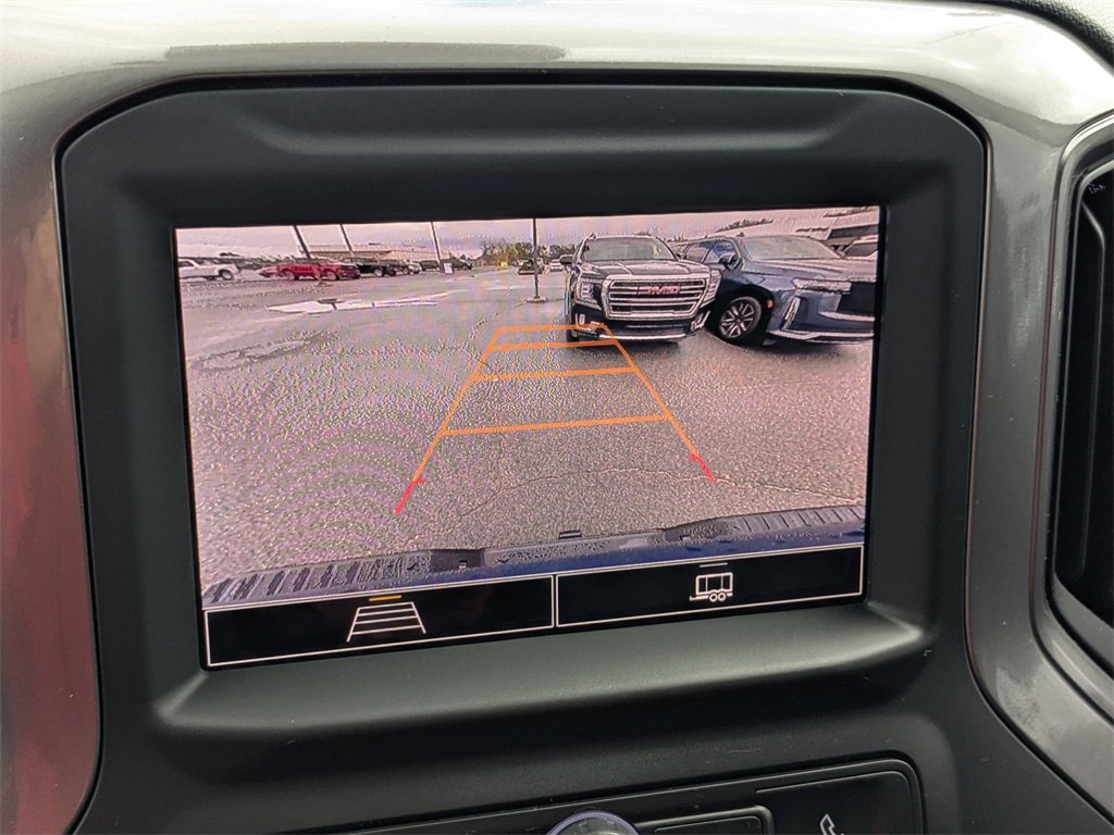 Used 2025 Chevrolet Silverado 2500 Custom w/ Custom Value Package image 21