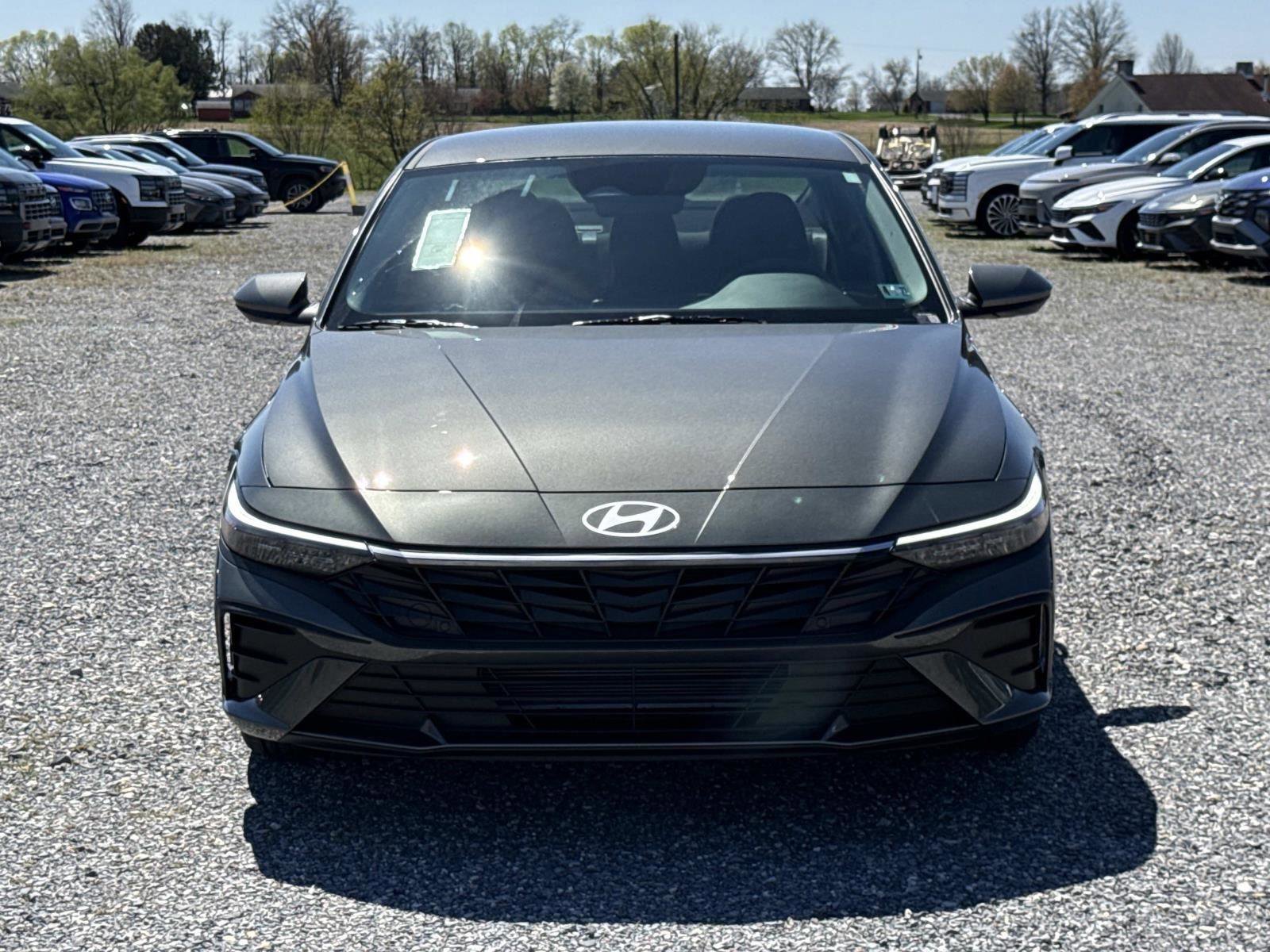 New 2026 Hyundai Elantra SE FWD image 16