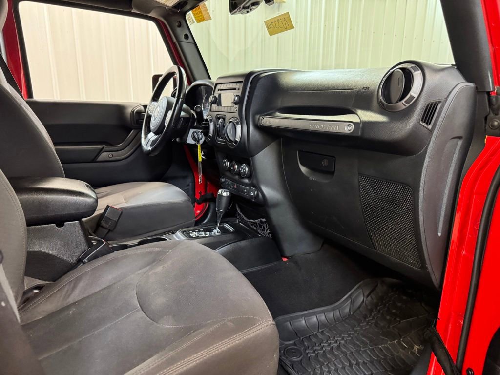 Used 2017 Jeep Wrangler Unlimited Sport w/ Quick Order Package 24S AWD/4WD image 24