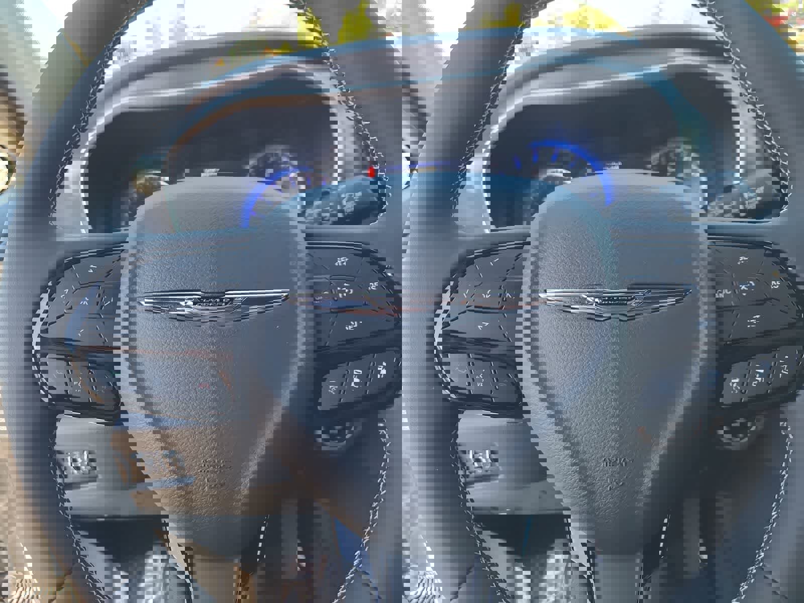 New 2026 Chrysler Pacifica Select image 23