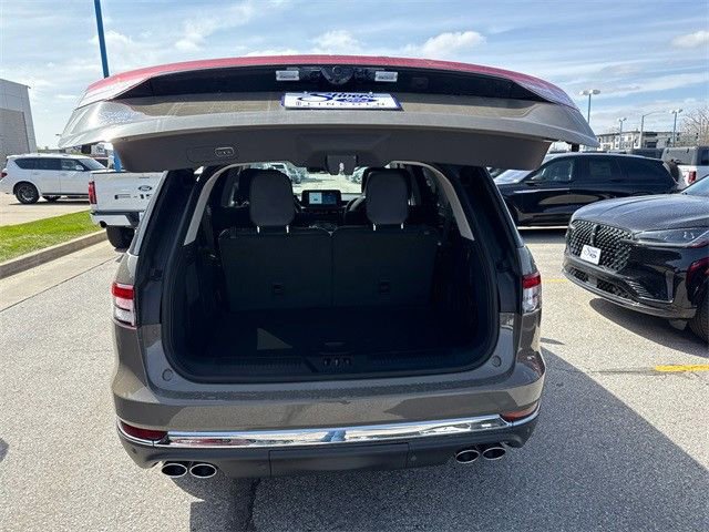 New 2025 Lincoln Aviator Reserve w/ Equipment Group 201A image 28