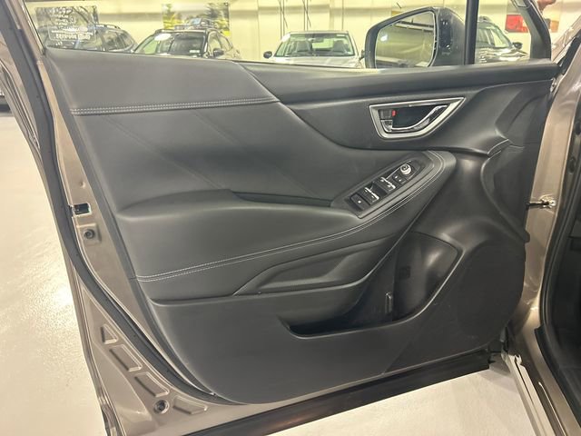 Used 2020 Subaru Forester Limited image 9