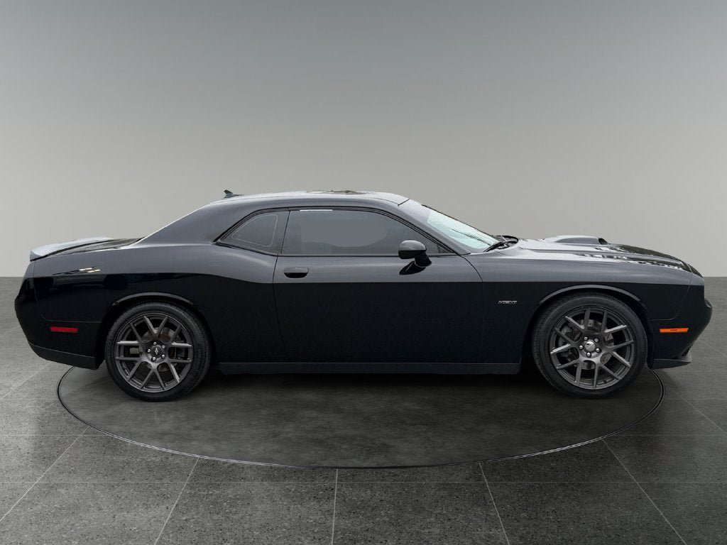 Used 2016 Dodge Challenger R/T Plus RWD image 10