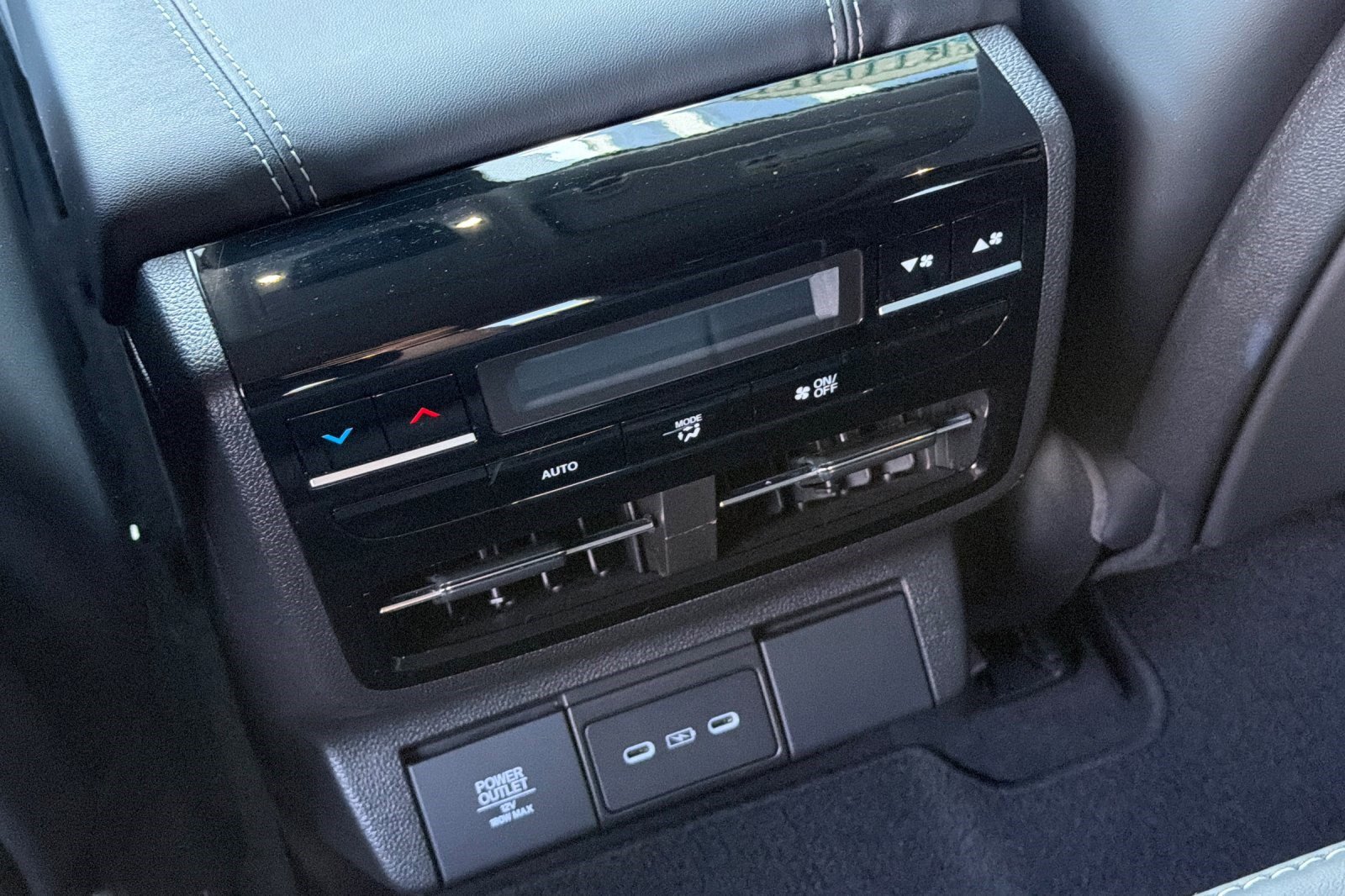 Certified 2025 Acura MDX SH-AWD w/ Technology Package image 16