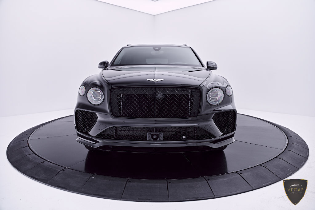 Used 2024 Bentley Bentayga AWD/4WD image 15