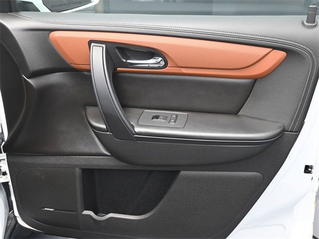 Used 2017 Chevrolet Traverse LT image 37
