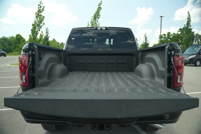 New 2026 RAM 2500 Laramie AWD/4WD image 15