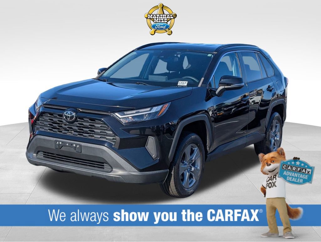 Used 2022 Toyota RAV4 XLE video 1