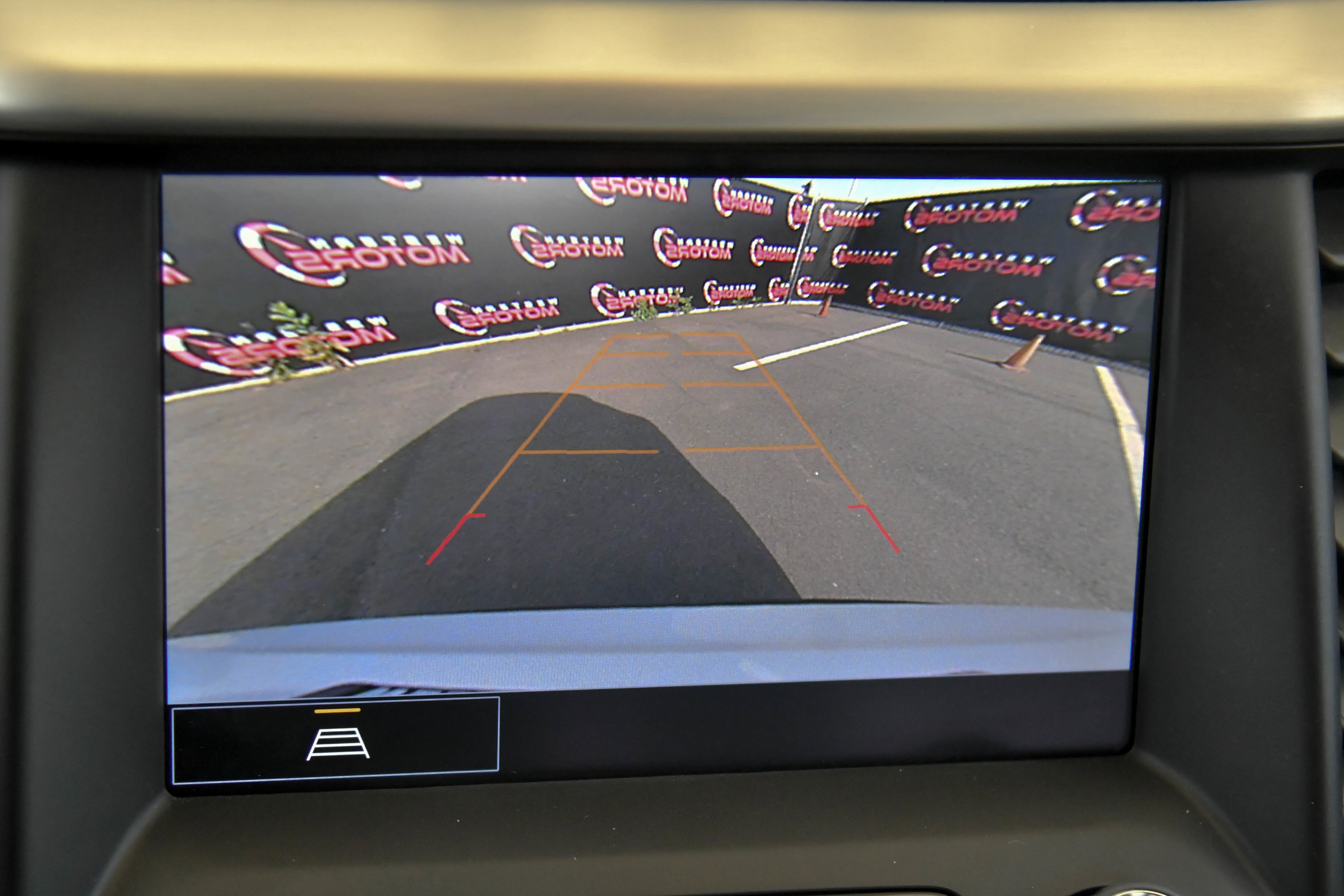 Used 2023 GMC Acadia SLT image 19