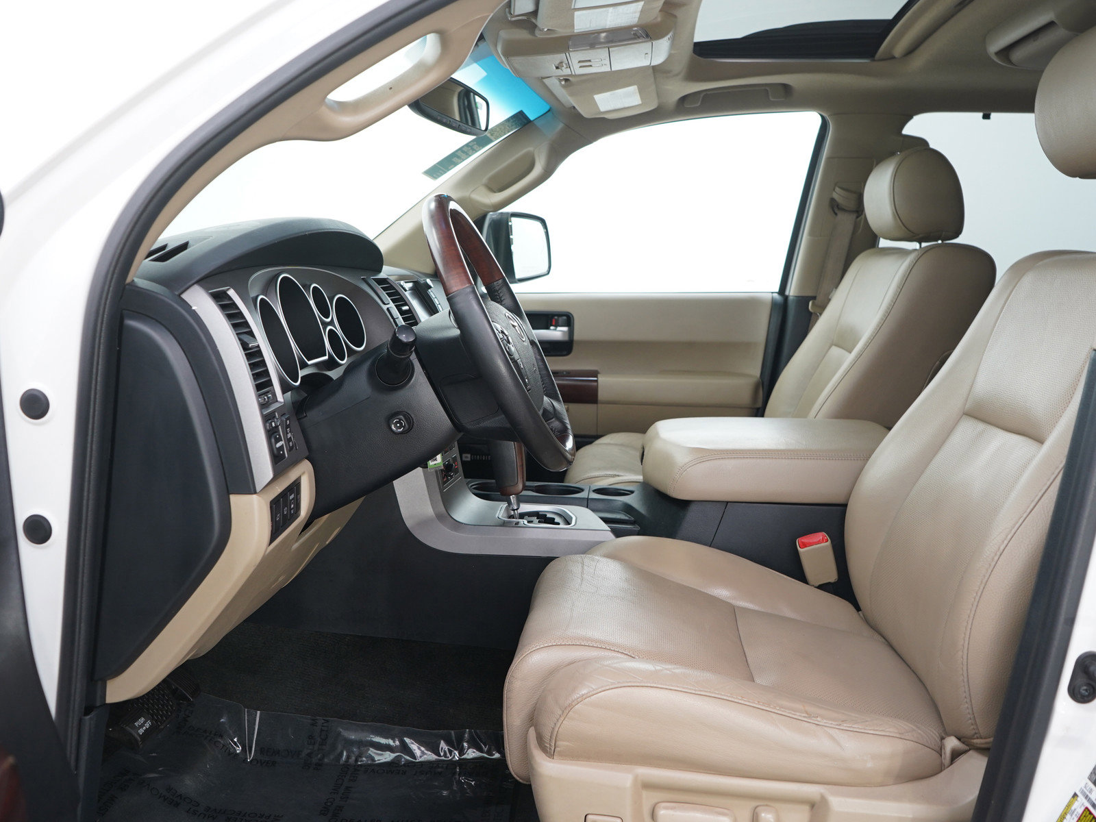 Used 2012 Toyota Sequoia Platinum AWD/4WD image 19