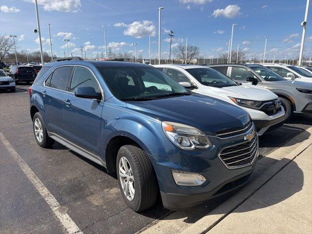 Used 2017 Chevrolet Equinox LT w/ Convenience Package image 2