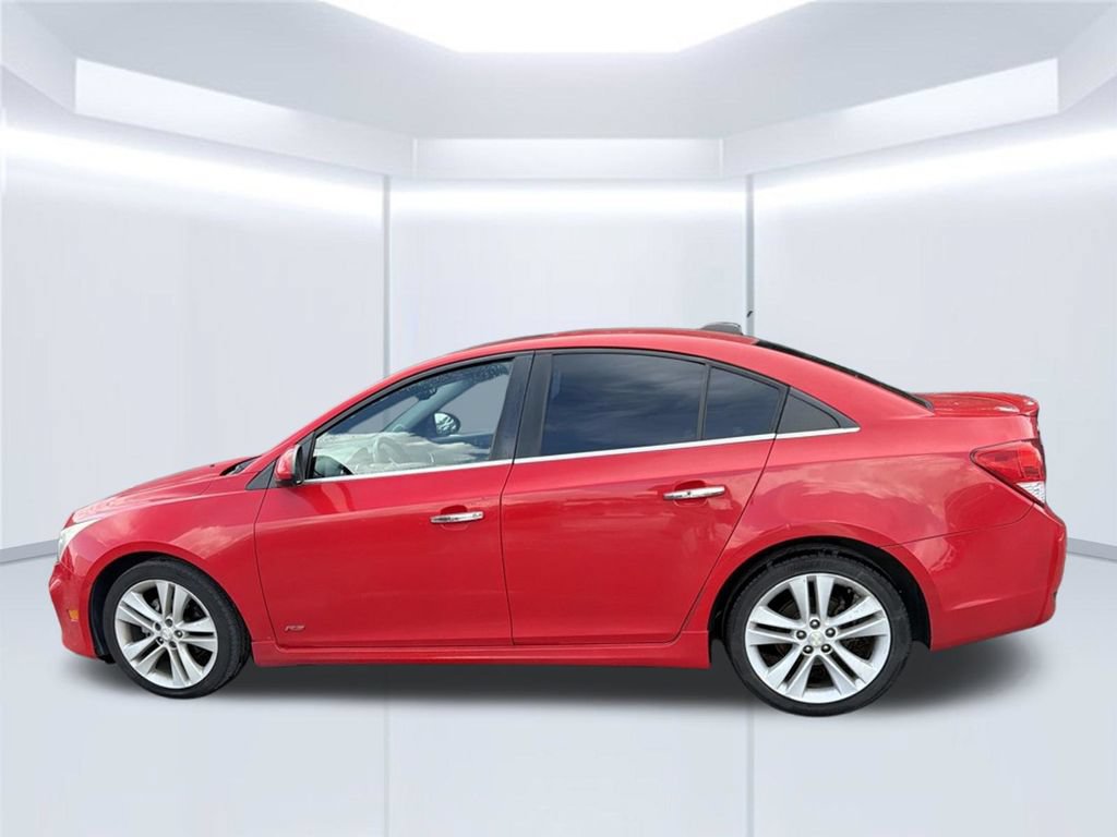 Used 2015 Chevrolet Cruze LTZ w/ Sun, Sound and Sport Package FWD image 11