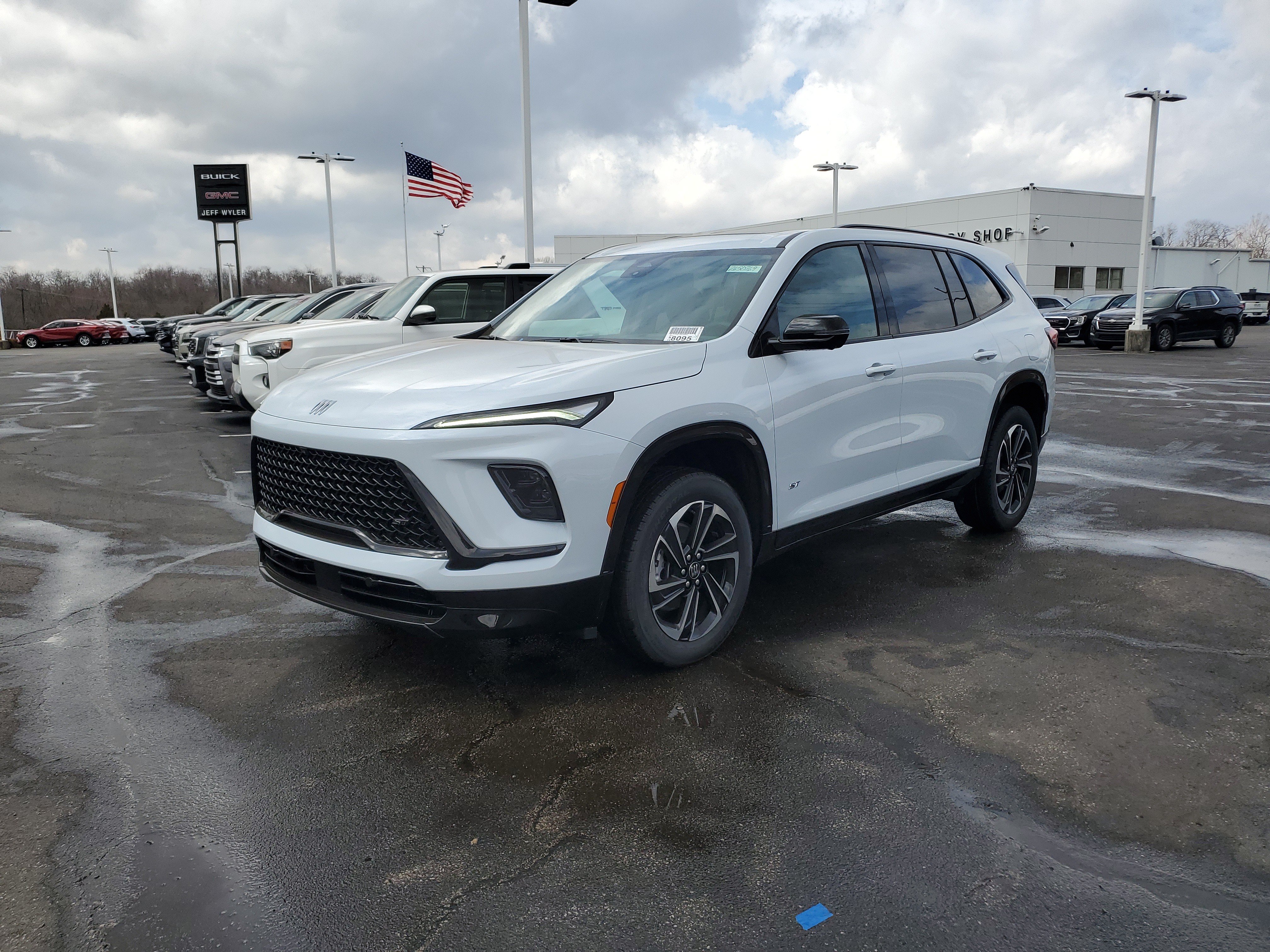 New 2026 Buick Enclave Sport Touring w/ Power Package AWD/4WD image 9